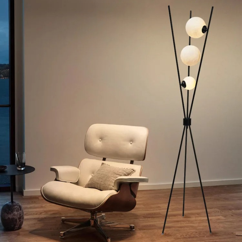 Floor Lamp Tripod - Lampa podłogowa trójnóg z motywem księżyca,