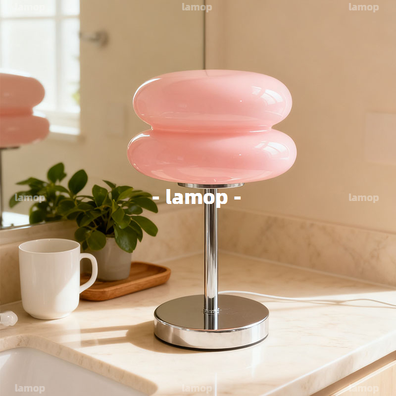 Lighting Decoration In Bedroom - Kremowa retro lampka nocna w stylu