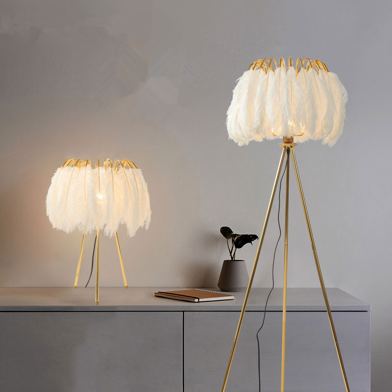 Floor Lamp Tripod - Nowoczesna lampa podłogowa do salonu Studio