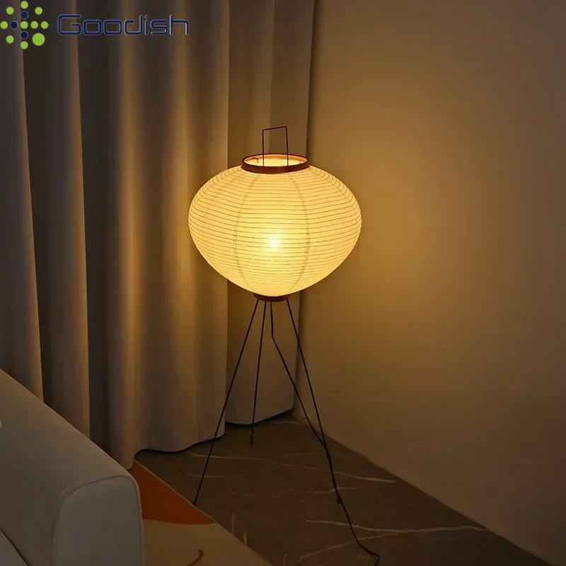 Nowoczesne, minimalistyczne, l – Floor Lamp Tripod recenzja i cena